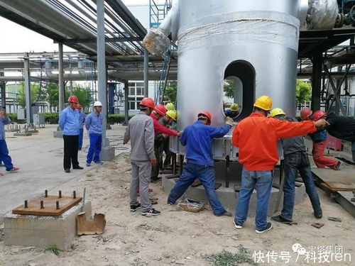 宝塔石化精细化工公司柴油加氢技改项目新增反应器顺利吊装完成