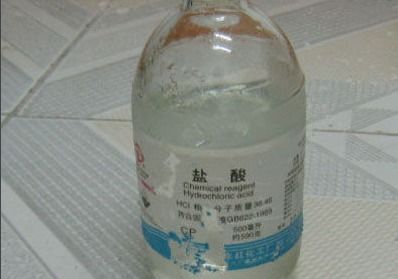 浓盐酸会腐蚀塑料吗